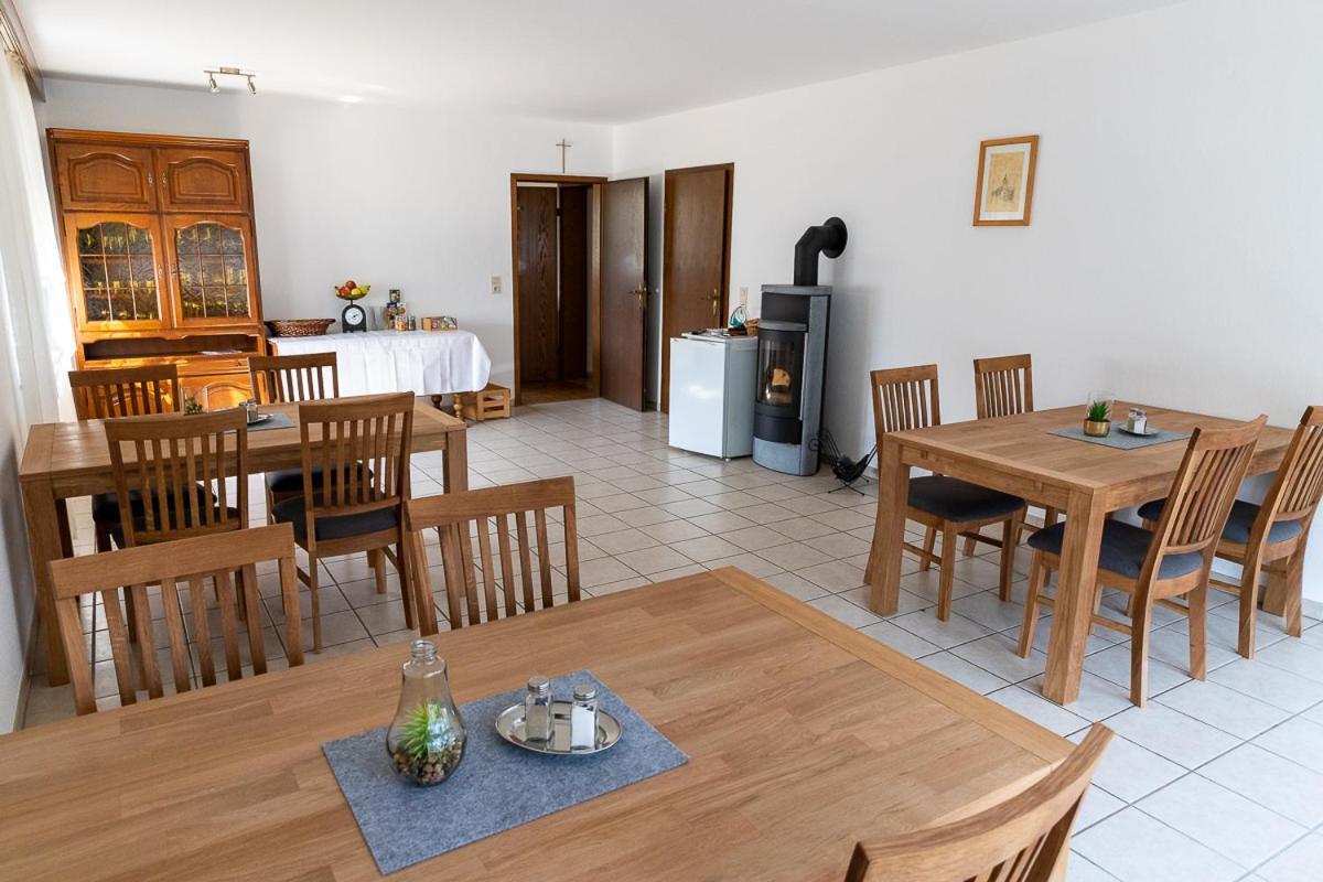 Gaestehaus A21 Kinheim Ngoại thất bức ảnh