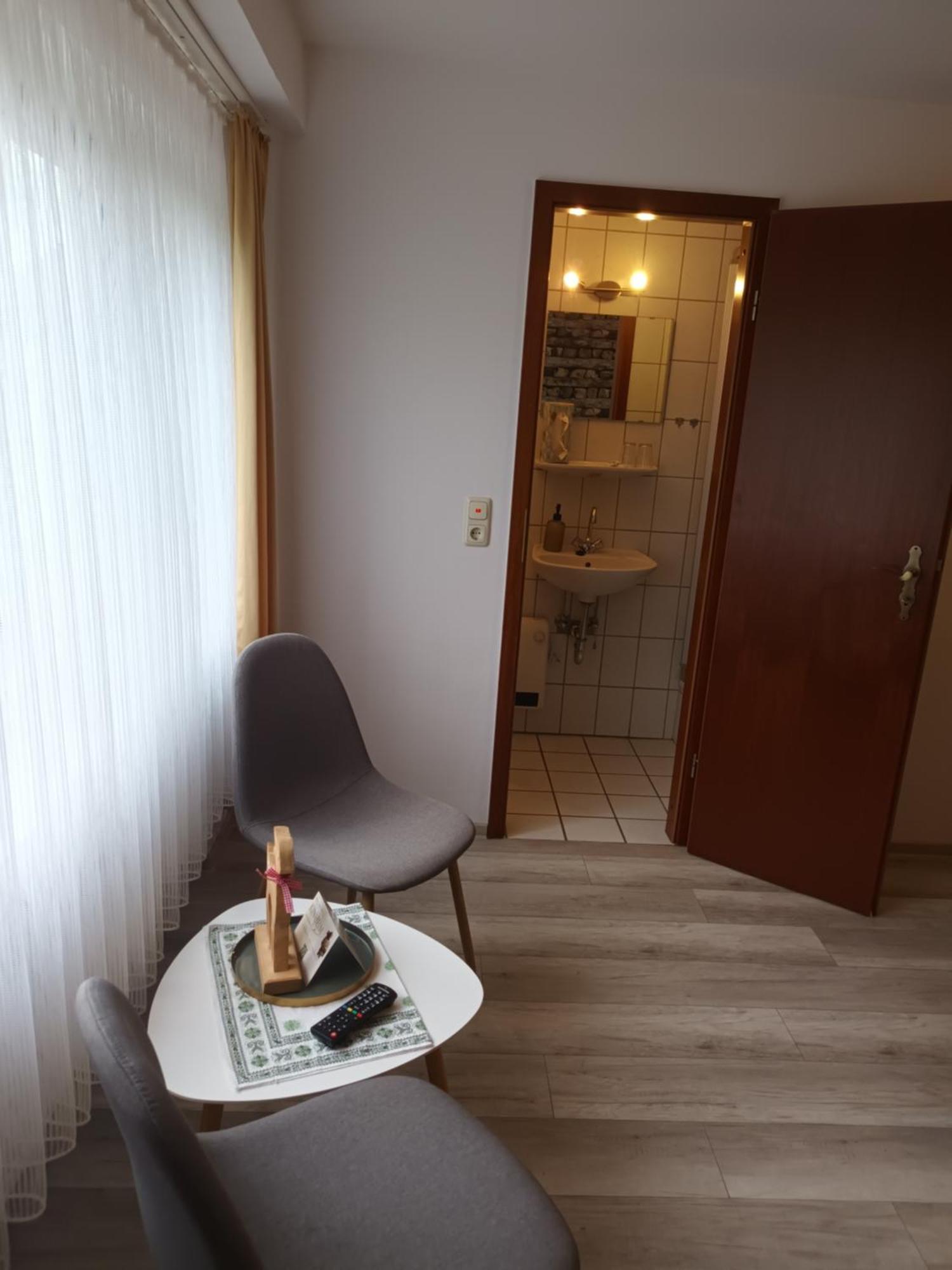 Gaestehaus A21 Kinheim Ngoại thất bức ảnh